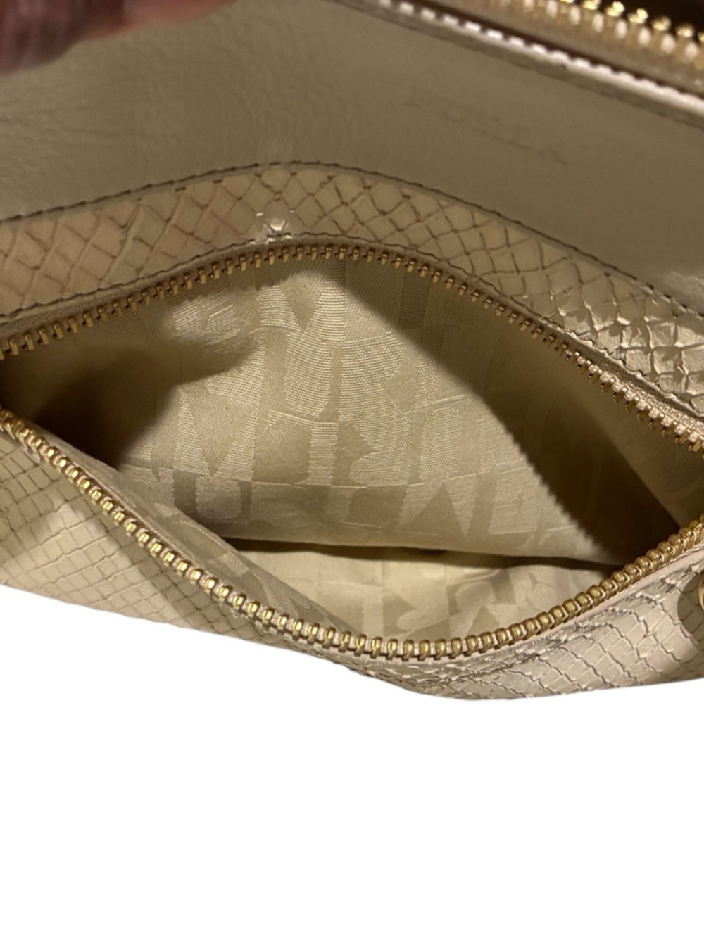Furla Beige Leather Belt Bag / Crossbody w/ Gold Hardware - Picture 9 of 16